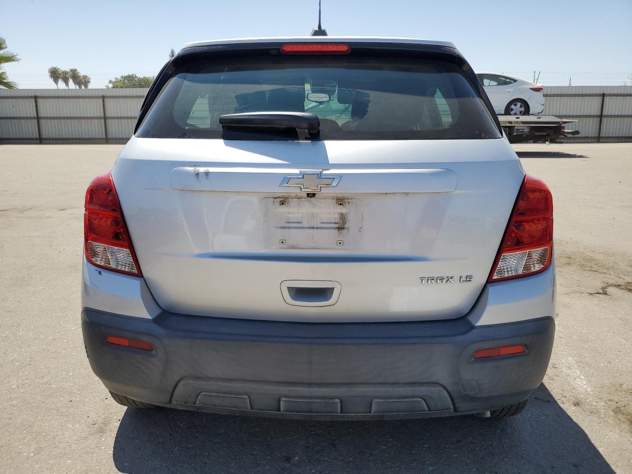 2016 Chevrolet Trax Ls VIN: KL7CJKSB2GB653347 Lot: 65670344