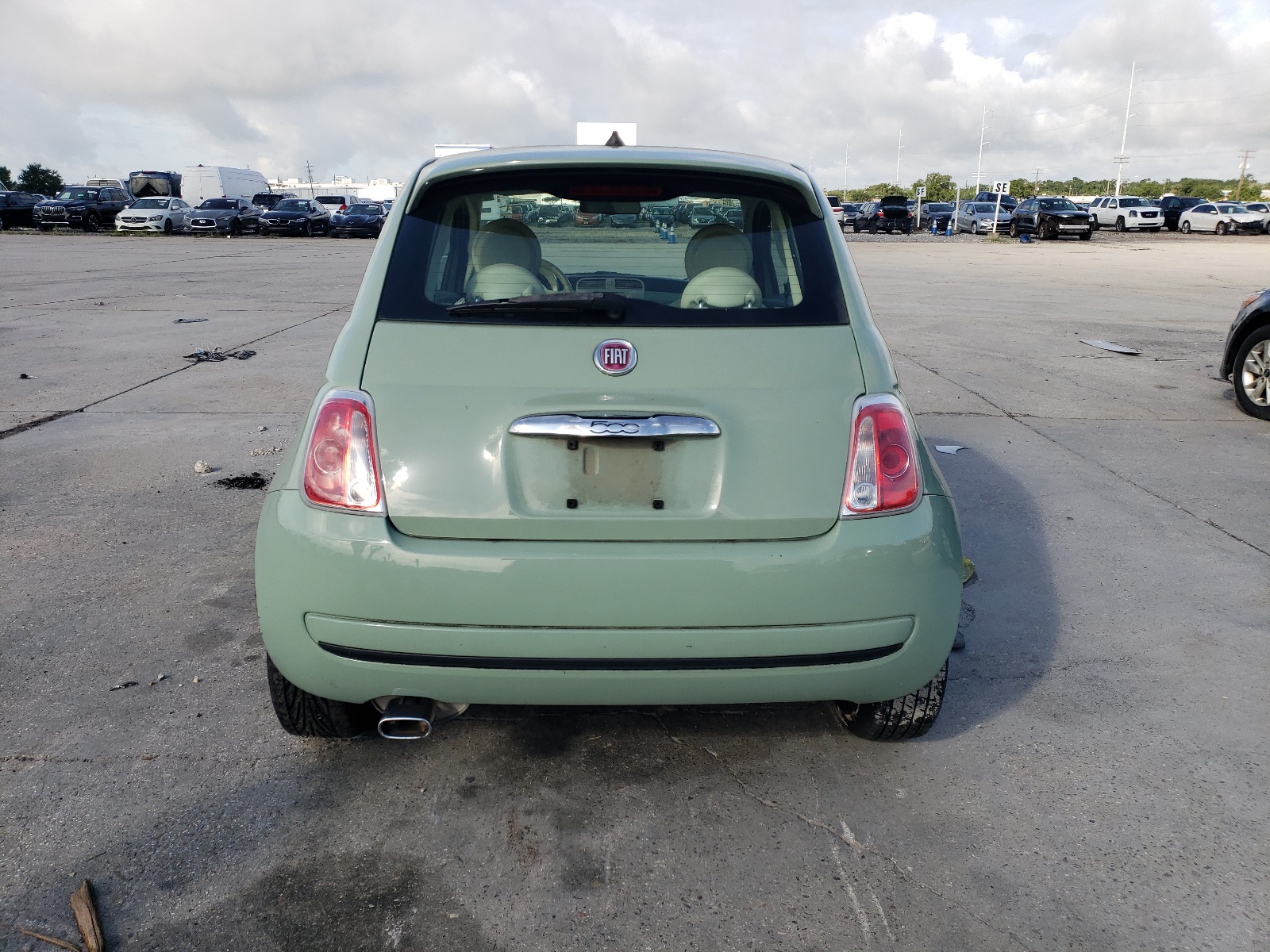 2015 Fiat 500 Pop vin: 3C3CFFAR0FT537091