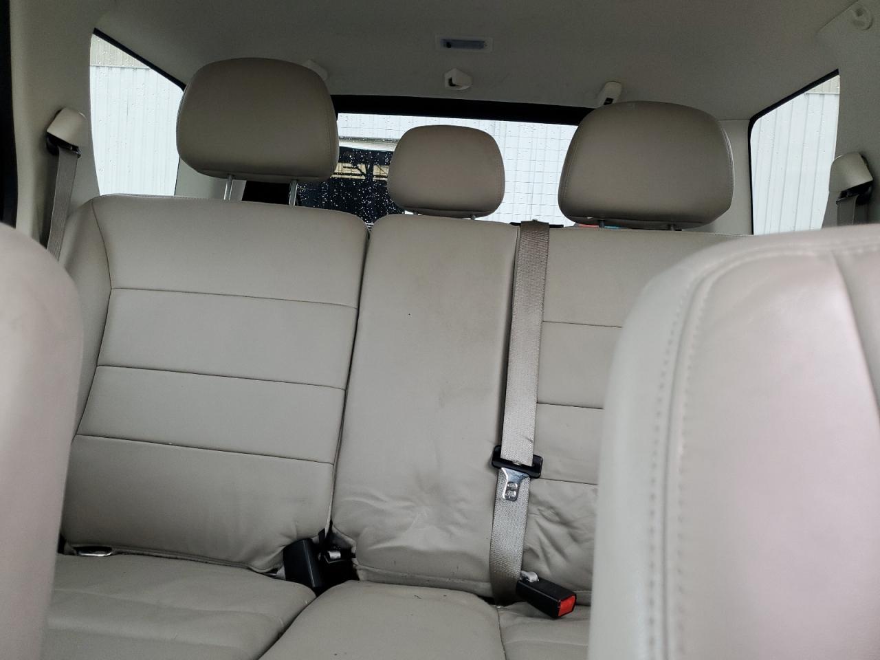 2011 Ford Escape Hybrid VIN: 1FMCU5K34BKC21061 Lot: 63639634