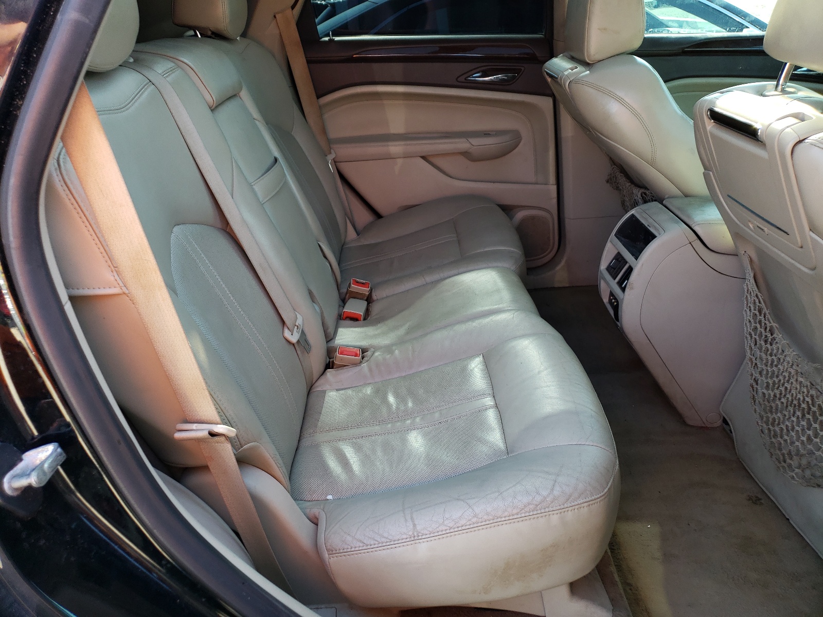 3GYFNBEY7BS557290 2011 Cadillac Srx Performance Collection