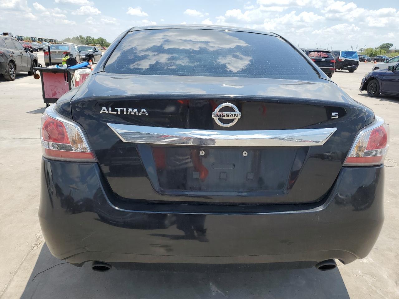 2015 Nissan Altima 2.5 VIN: 1N4AL3AP8FN881461 Lot: 61667054