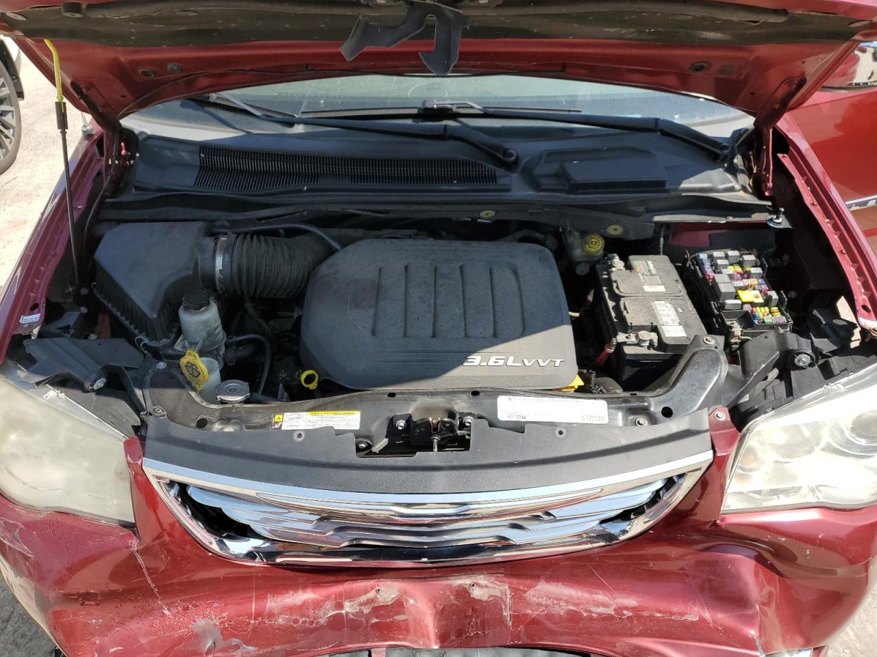 2011 Chrysler Town & Country Limited VIN: 2A4RR6DG8BR712945 Lot: 63863114