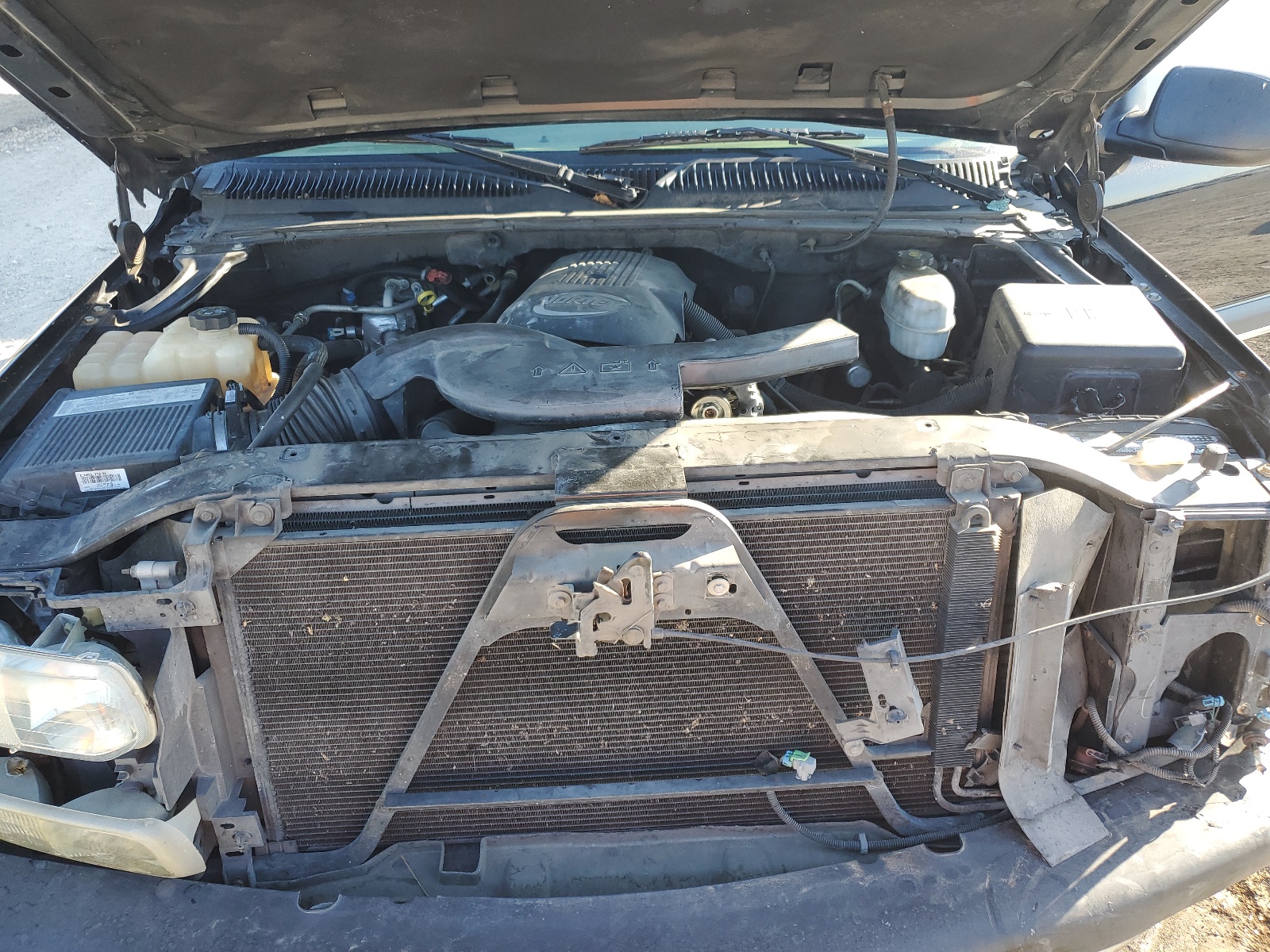 1GNEC13ZX4R165723 2004 Chevrolet Tahoe C1500