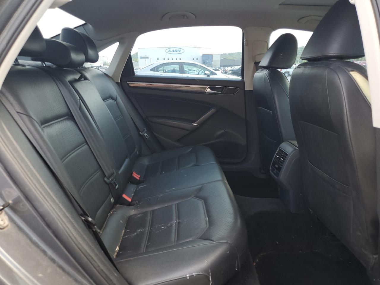 2017 Volkswagen Passat Se VIN: 1VWBT7A37HC023154 Lot: 64193274