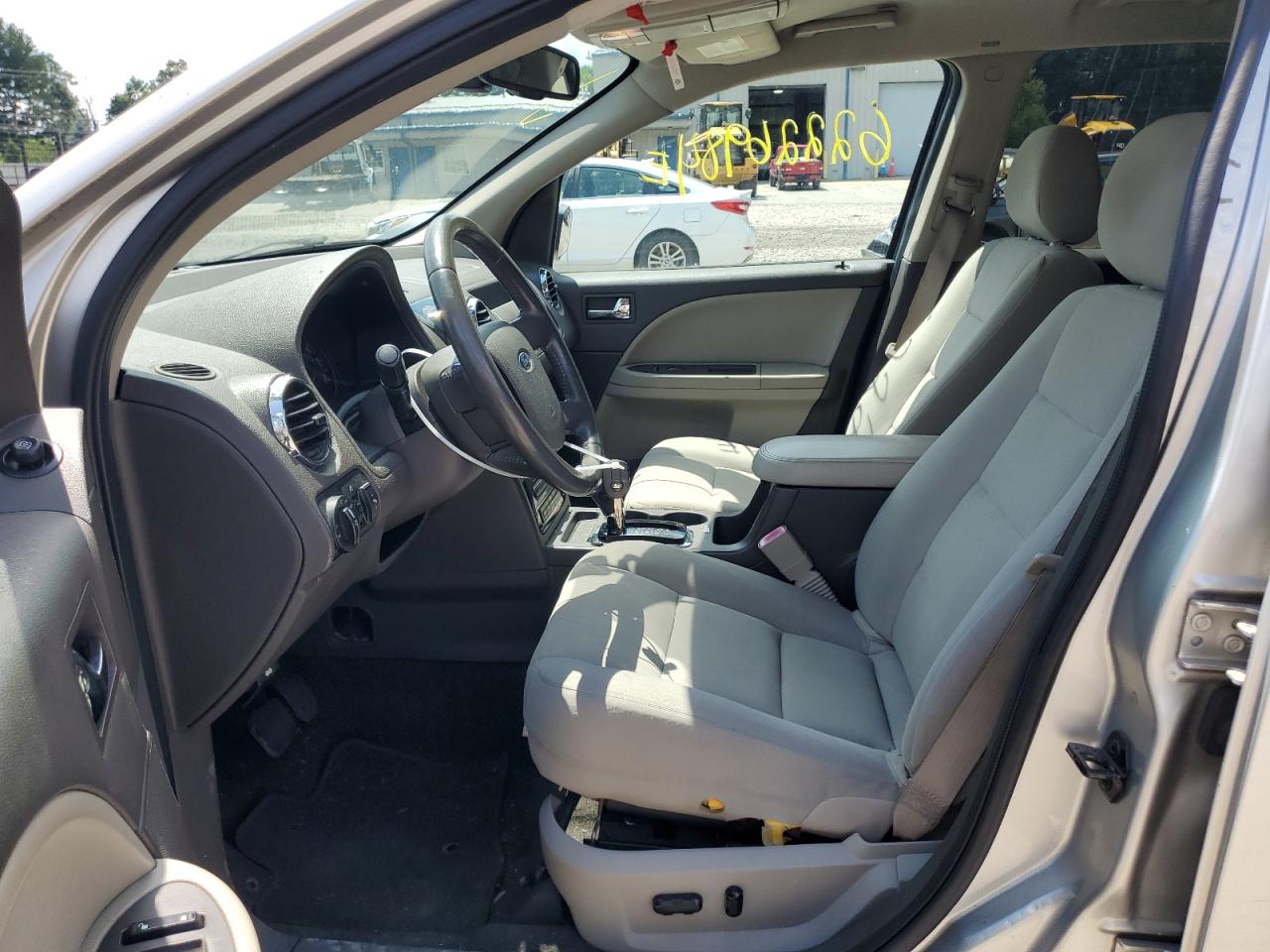 2008 Ford Taurus X Sel VIN: 1FMDK02W18GA42592 Lot: 62226984