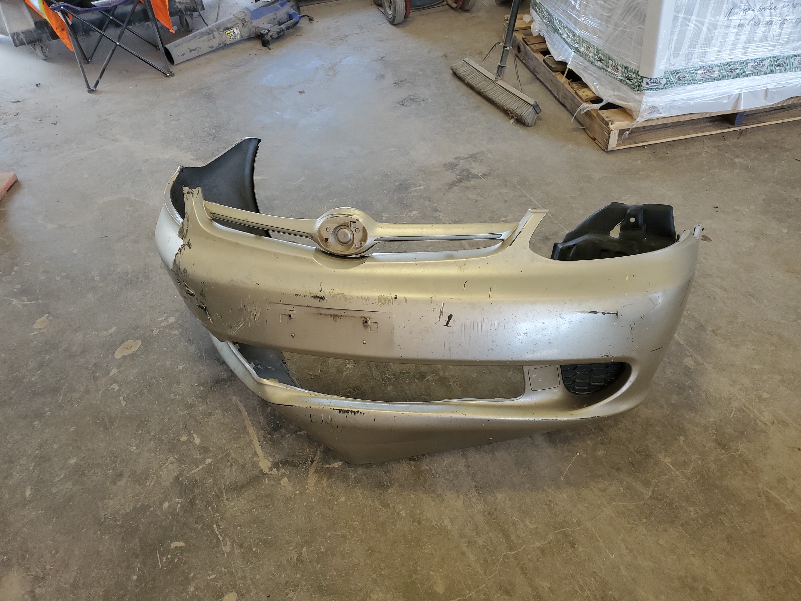 JTDAT123X40336415 2004 Toyota Echo