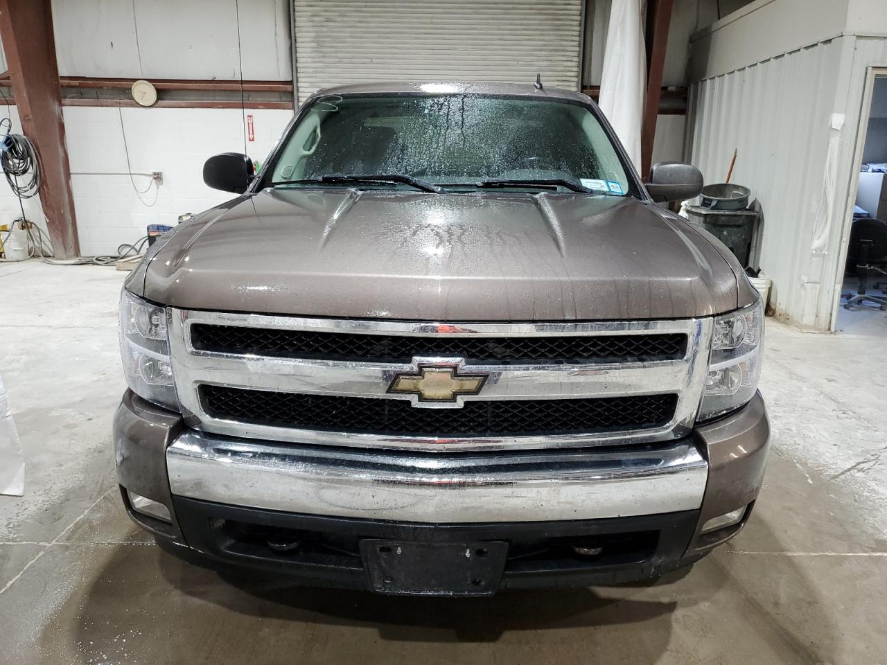 2008 Chevrolet Silverado - Image 5
