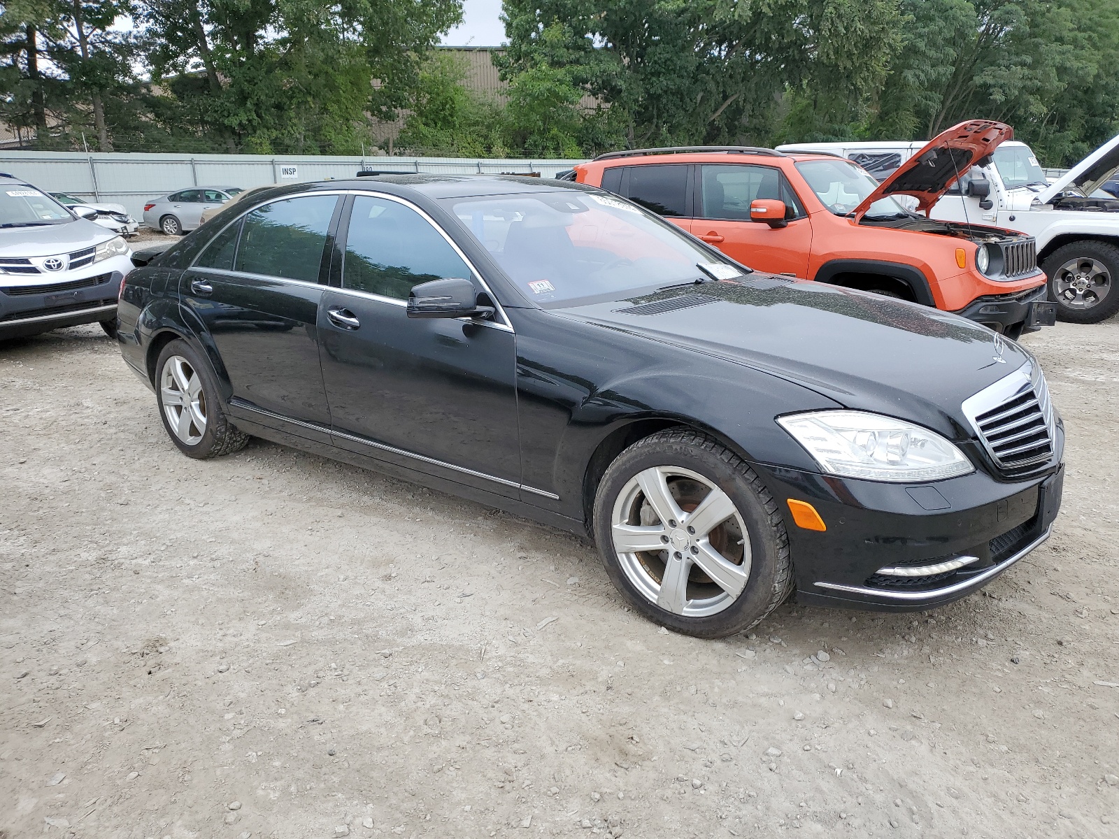 WDDNG8GB9BA369871 2011 Mercedes-Benz S 550 4Matic