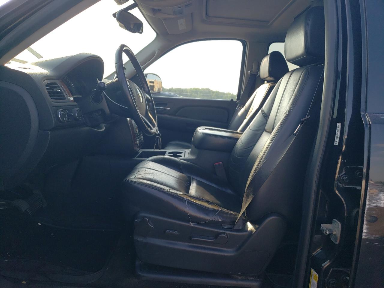 2008 Chevrolet Tahoe K1500 VIN: 1GNFK13078J120803 Lot: 63197834