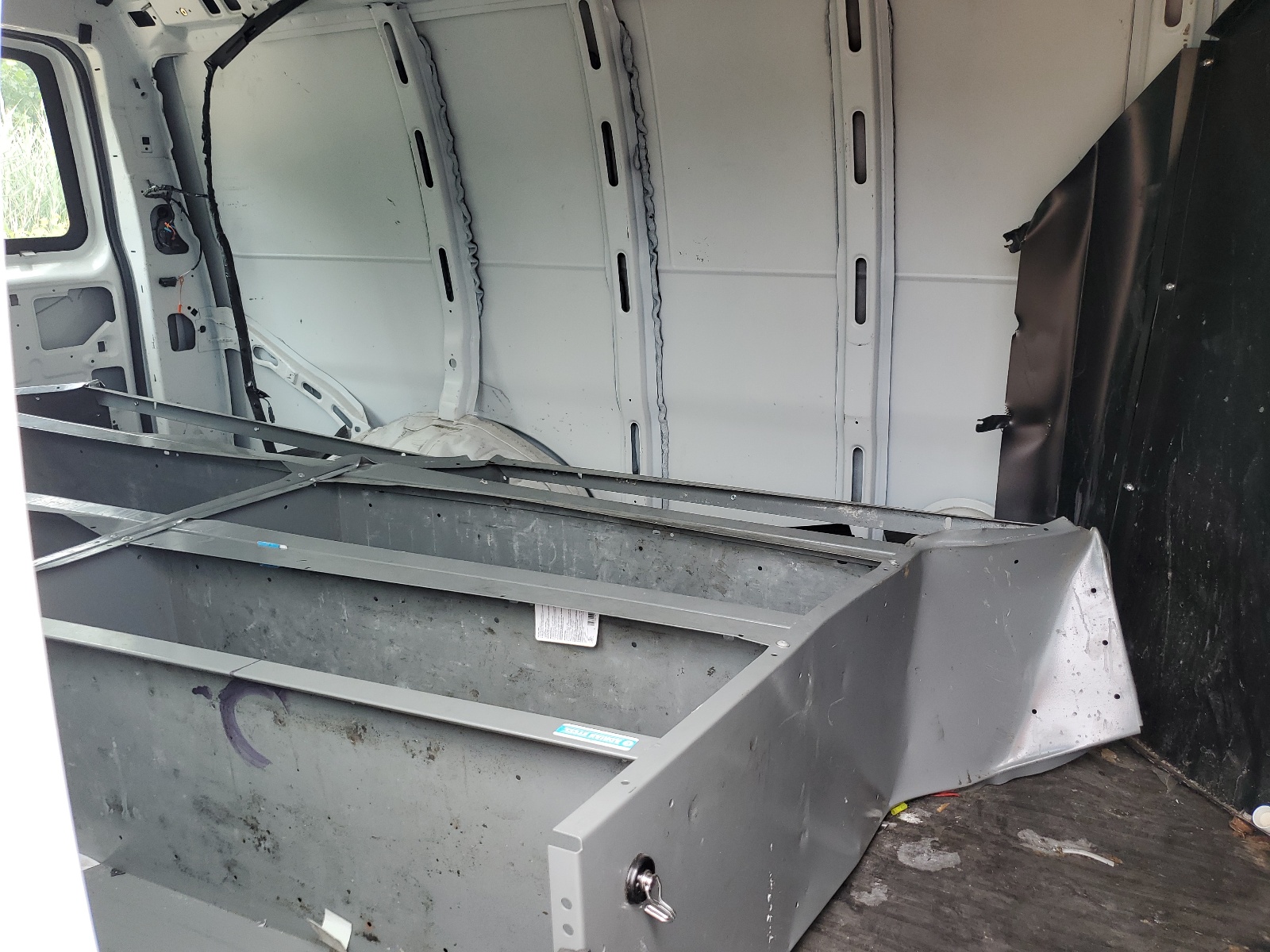 1GCWGAFF0G1166174 2016 Chevrolet Express G2500