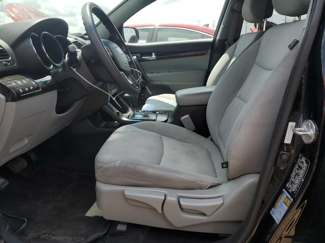 5XYKTCA6XCG258528 2012 Kia Sorento Base