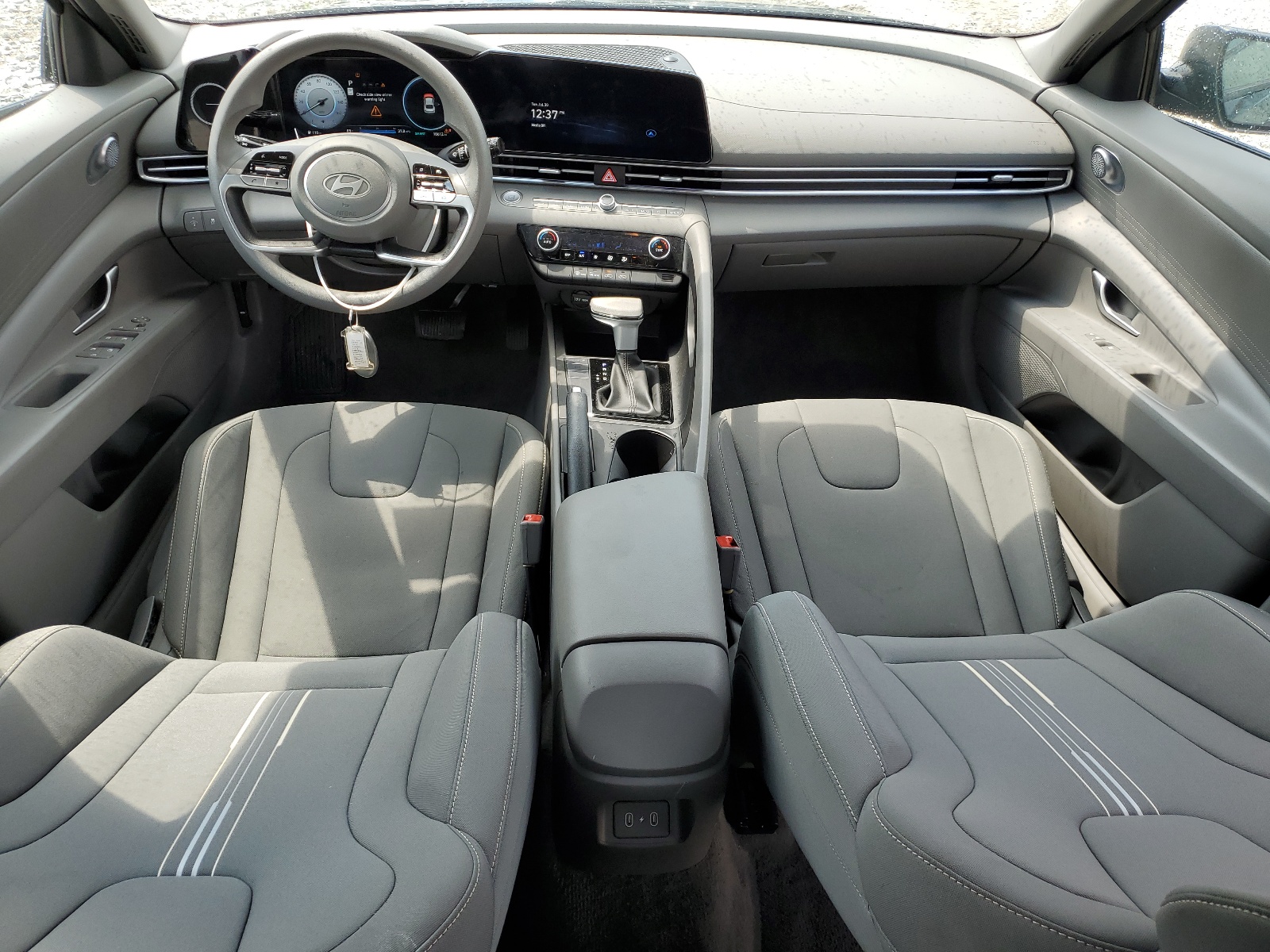 KMHLM4DG3RU665427 2024 Hyundai Elantra Sel