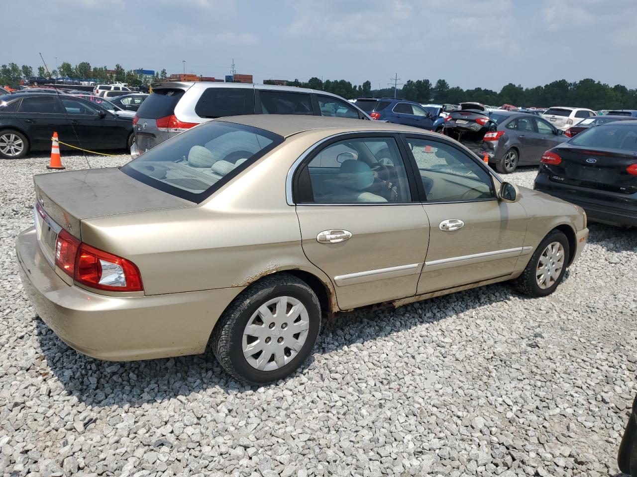 2003 Kia Optima Lx VIN: KNAGD126335219114 Lot: 64848324