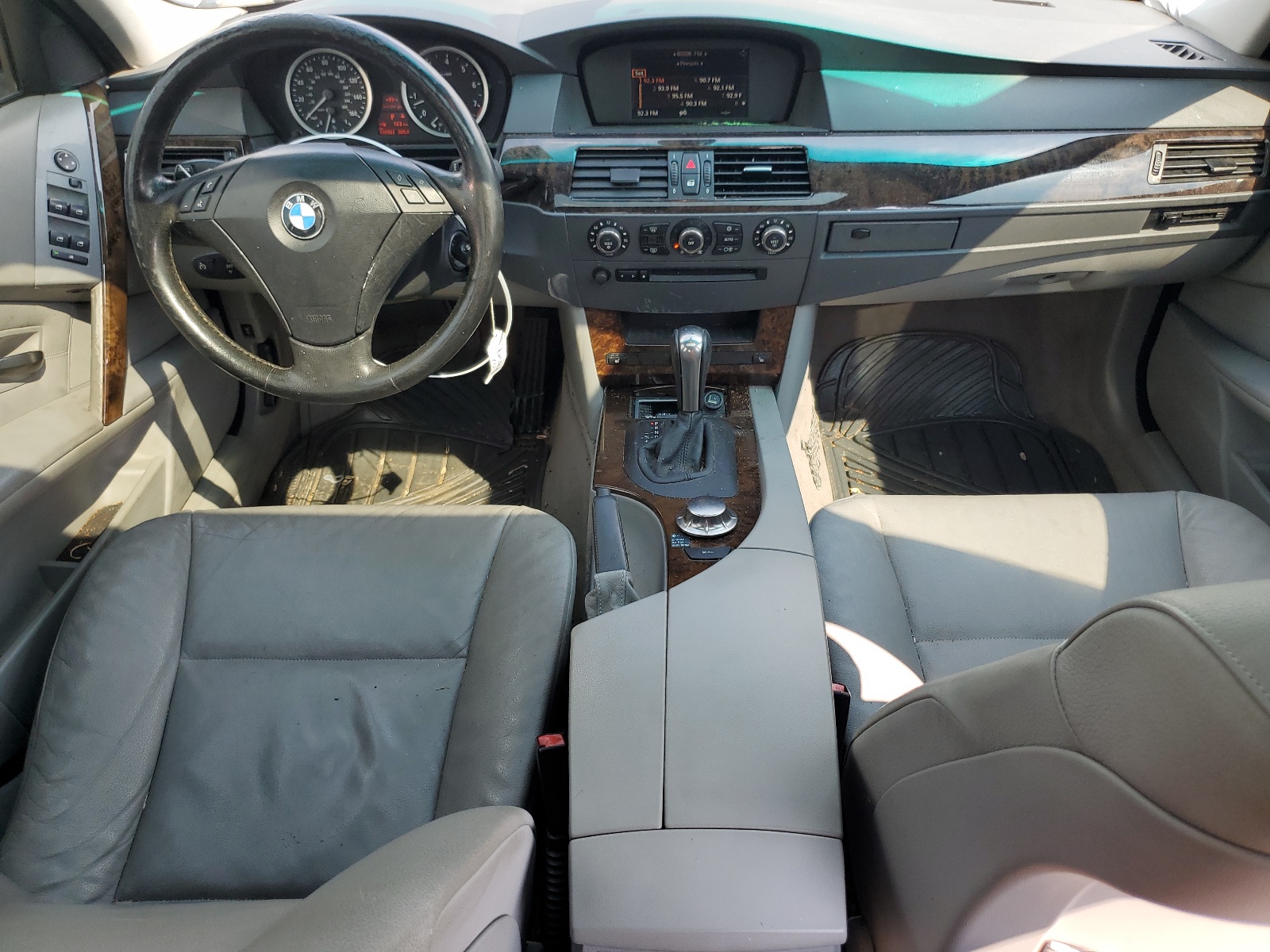 WBANE73586CM33092 2006 BMW 530 I