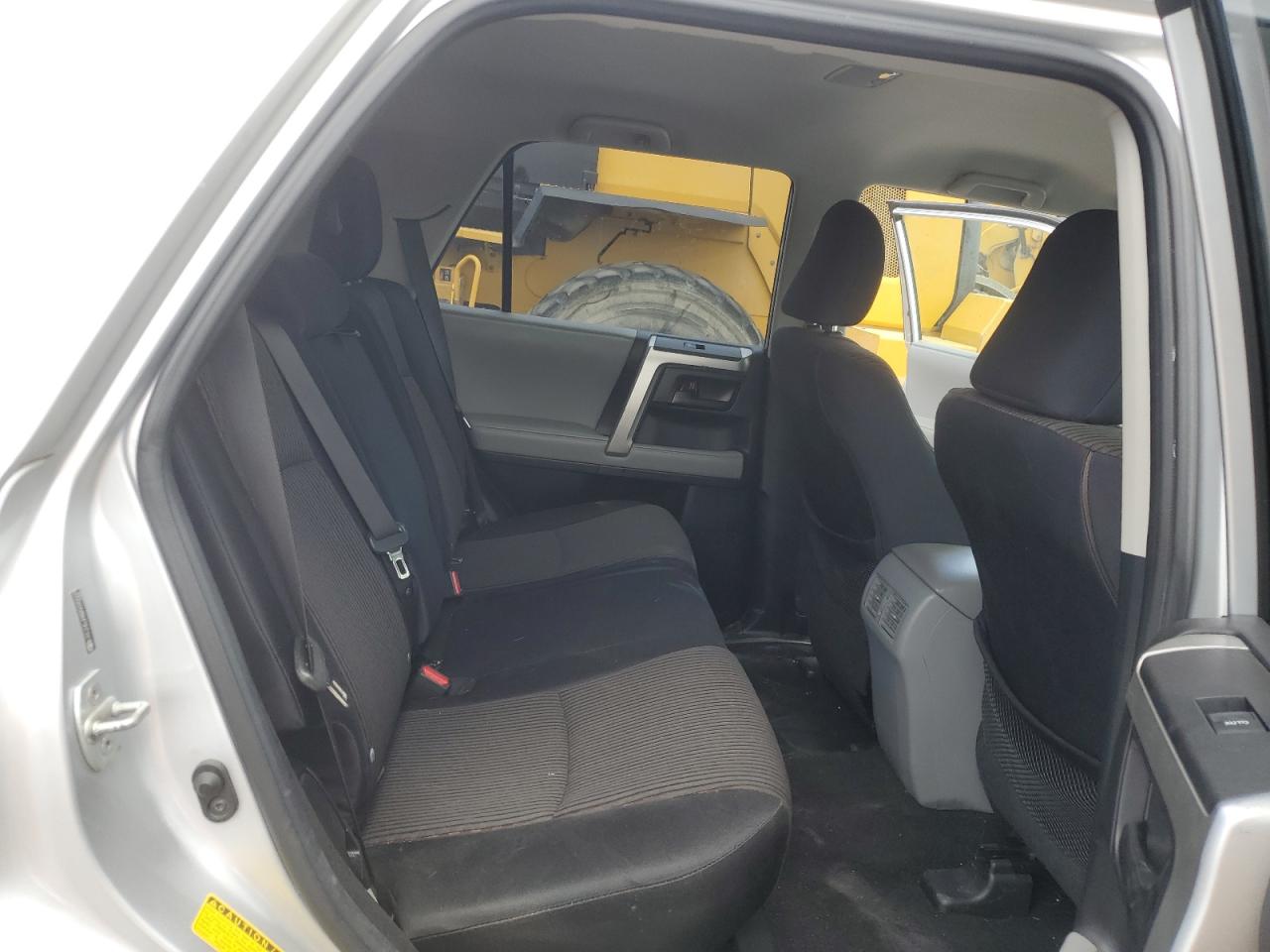 2011 Toyota 4Runner Sr5 VIN: JTEZU5JR8B5025509 Lot: 61444024