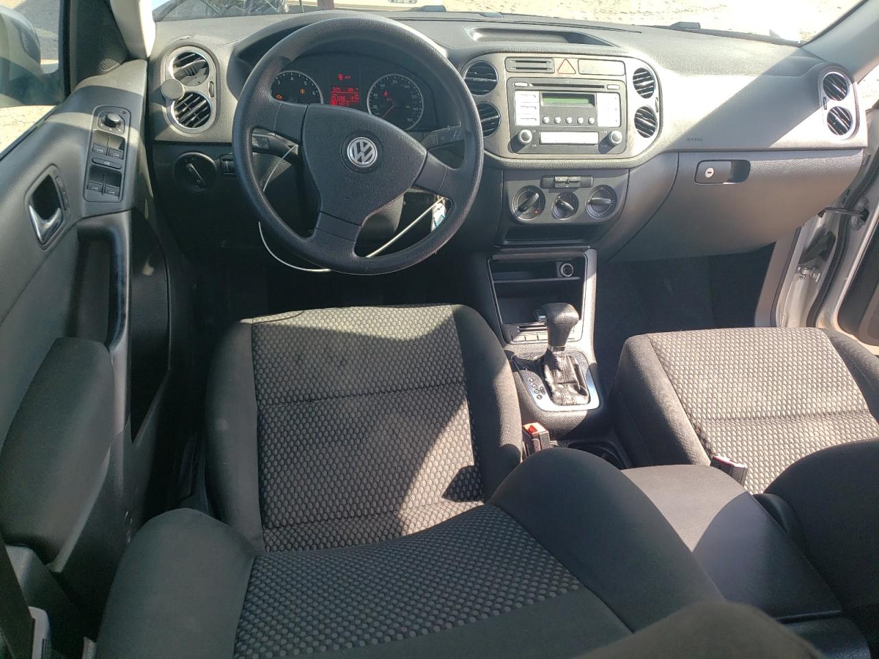 2009 Volkswagen Tiguan S VIN: WVGAV75N99W516656 Lot: 42595285