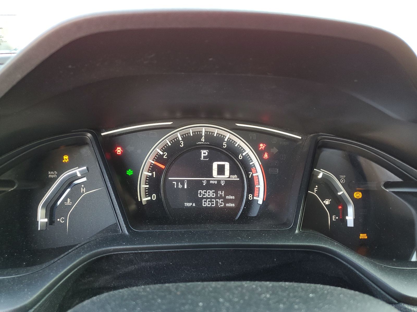 2HGFC4B52JH309162 2018 Honda Civic Lx