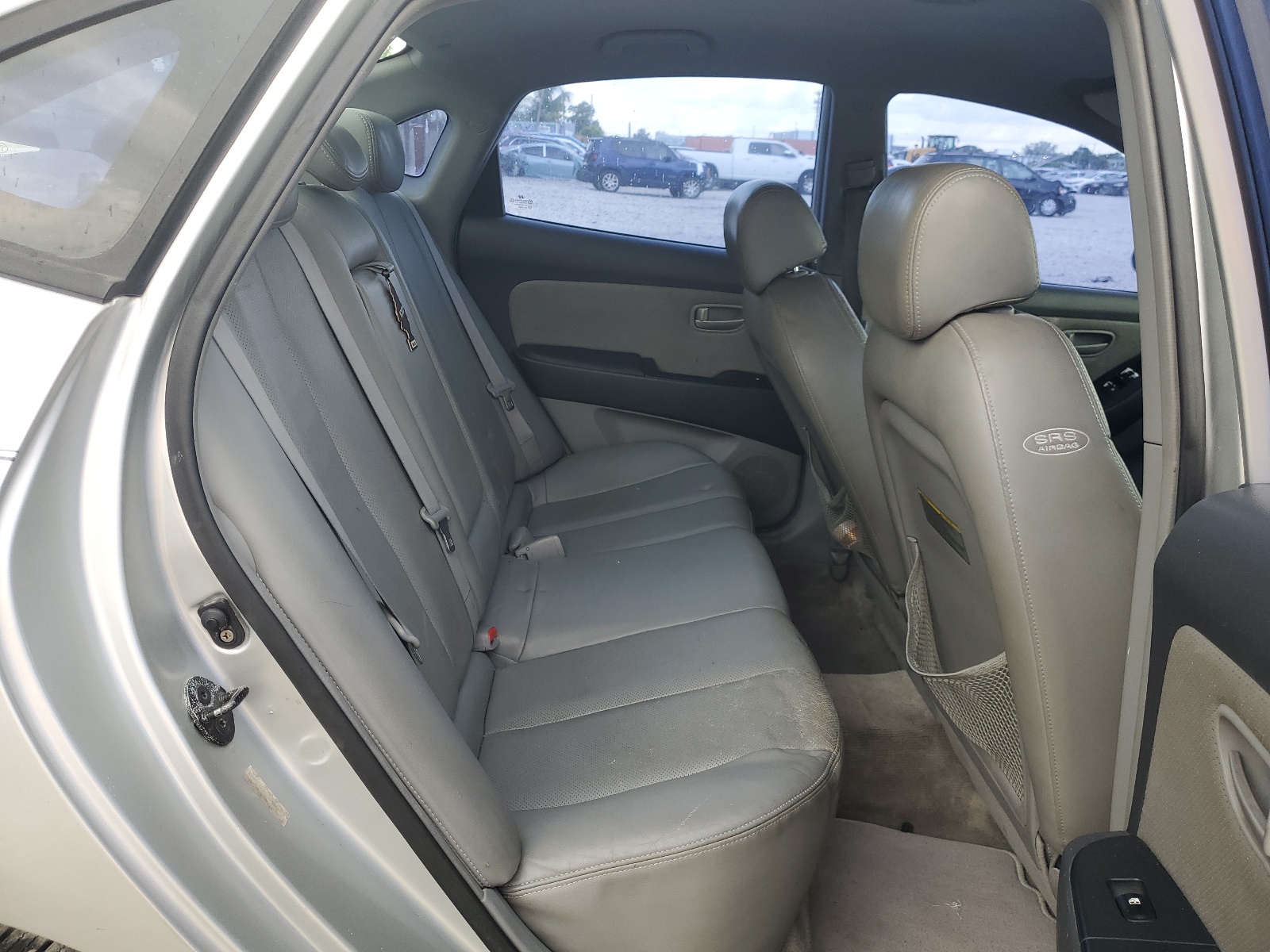 KMHDU46D27U166512 2007 Hyundai Elantra Gls