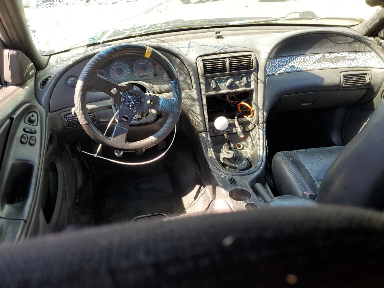 2002 Ford Mustang Gt VIN: 1FAFP42X12F125280 Lot: 61688884