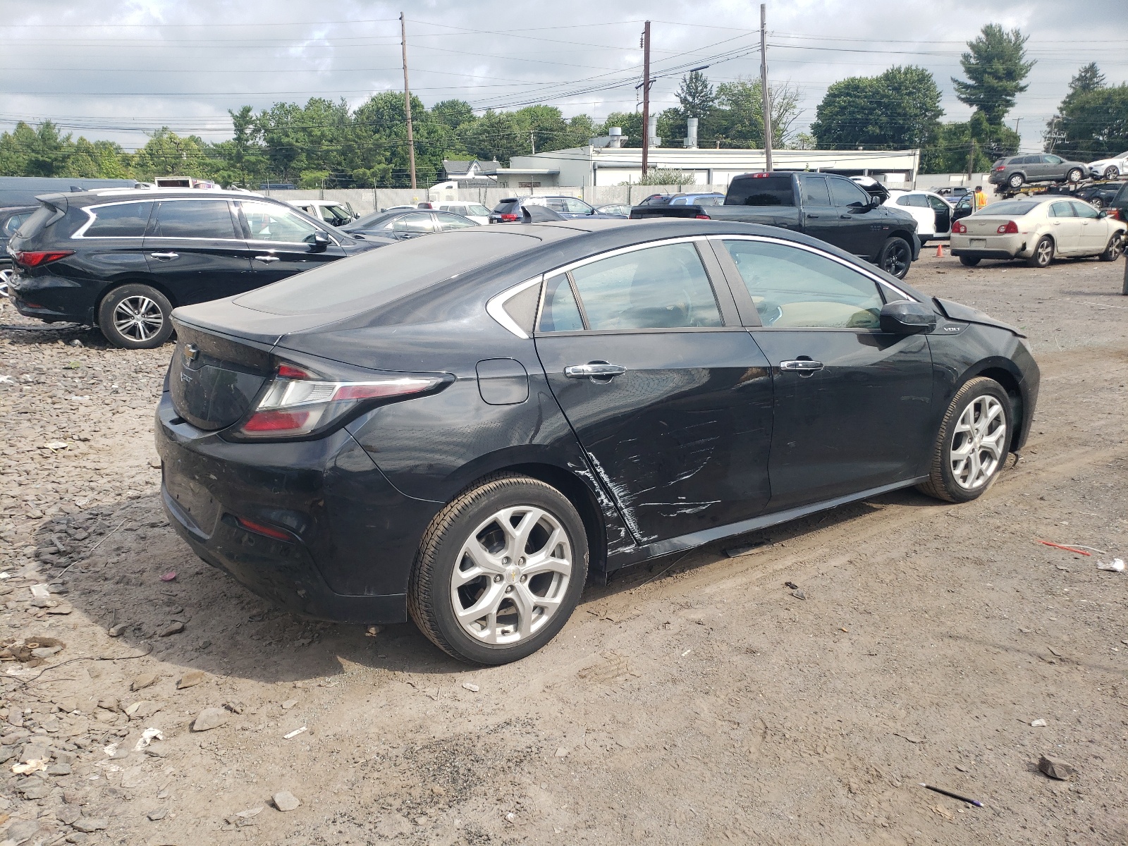 1G1RA6S51HU123996 2017 Chevrolet Volt Lt