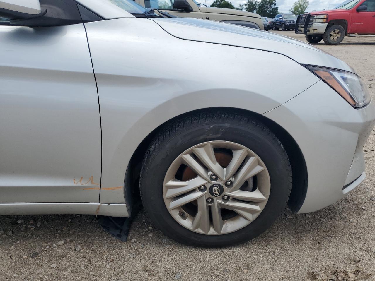 5NPD84LF0KH411146 2019 Hyundai Elantra Sel