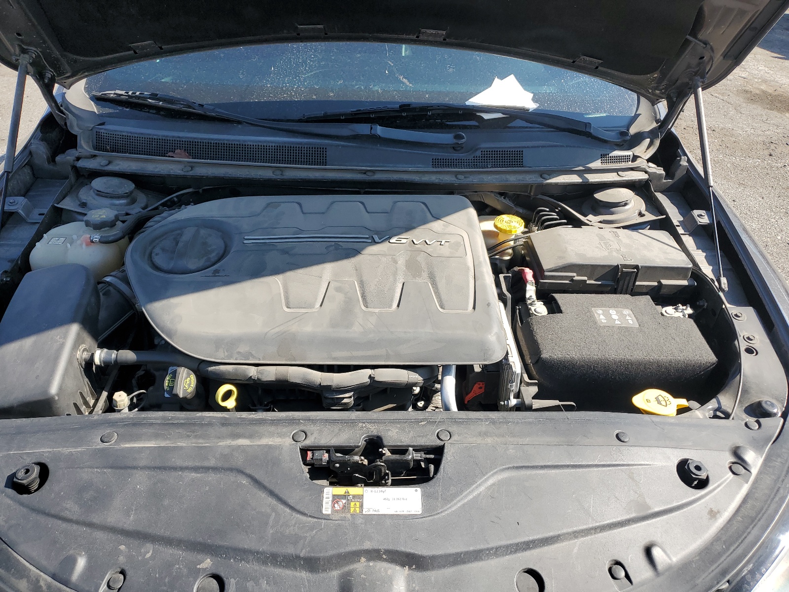 1C3CCCBG4GN170234 2016 Chrysler 200 S