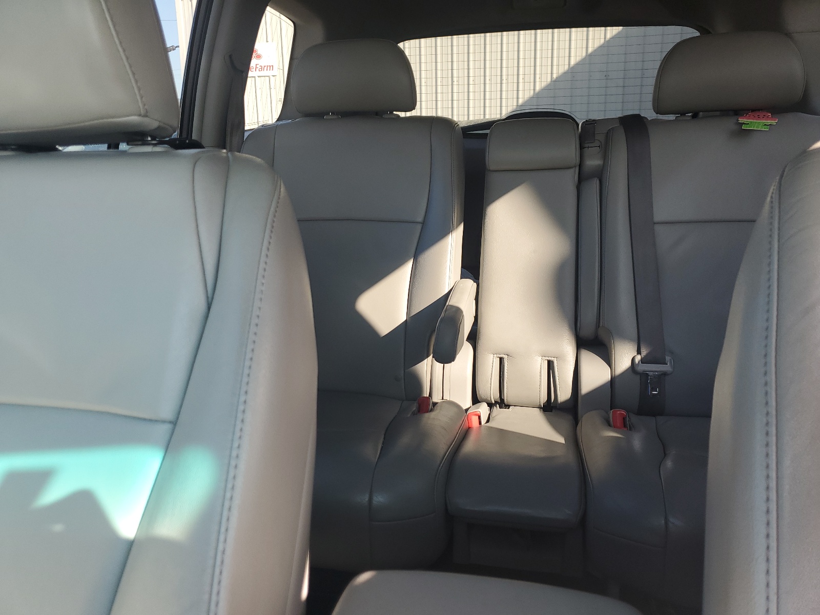 5TDZK3EH8BS049125 2011 Toyota Highlander Base