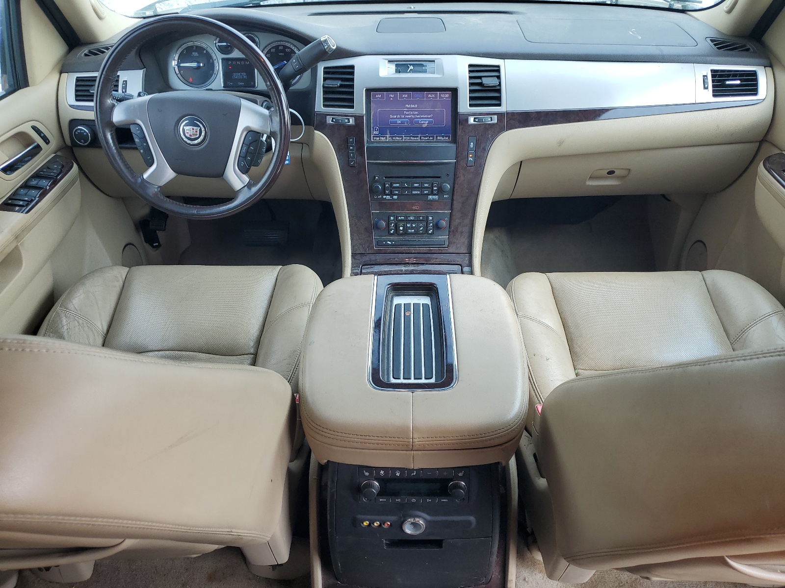 1GYS4BEF3CR107530 2012 Cadillac Escalade Luxury