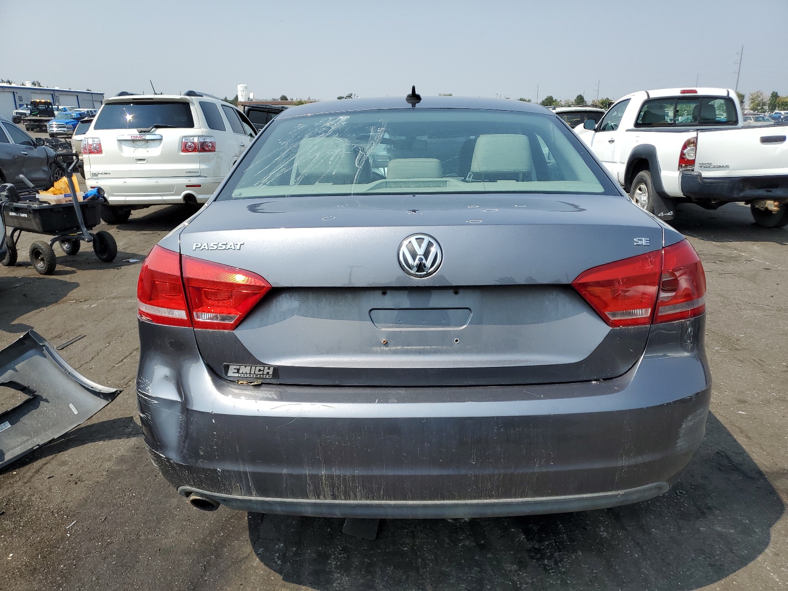 2012 Volkswagen Passat Se vin: 1VWBP7A37CC039674