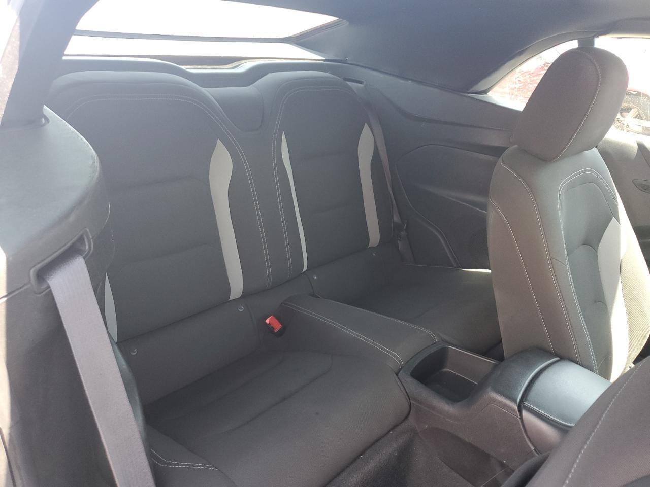 2022 Chevrolet Camaro Ls VIN: 1G1FB3DX3N0104981 Lot: 64301514