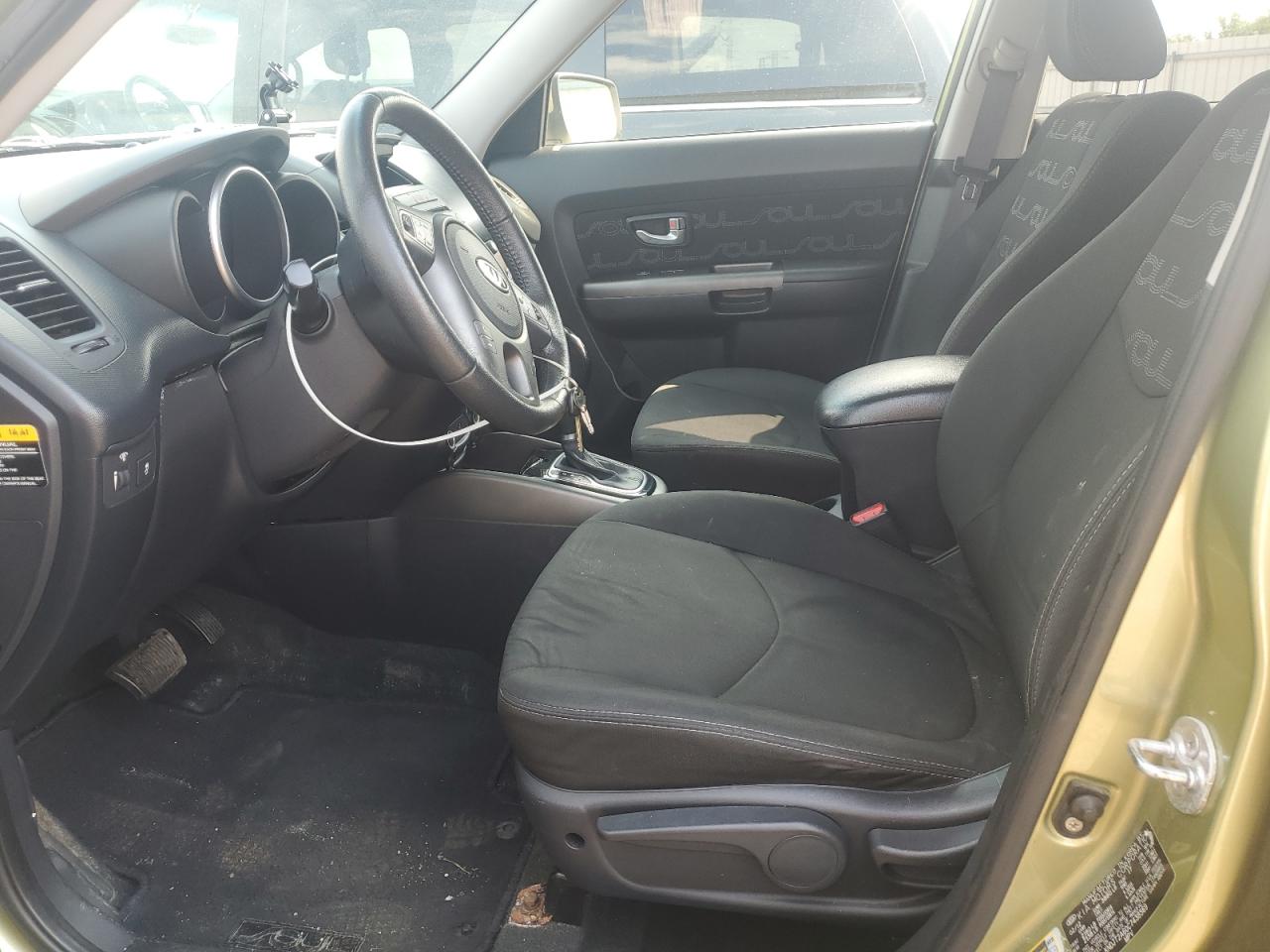 2012 Kia Soul + VIN: KNDJT2A60C7438569 Lot: 63200174