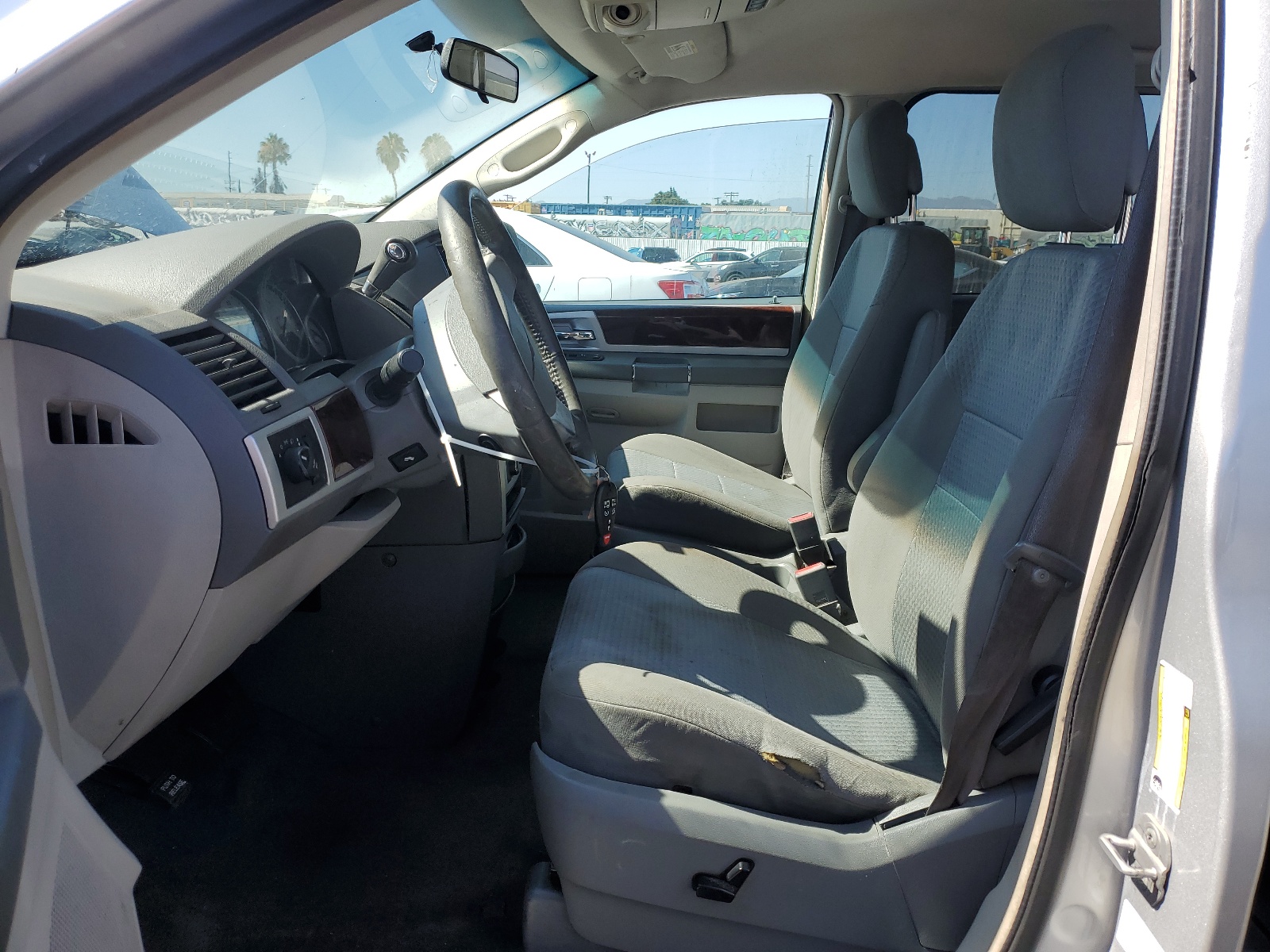 2A4RR5D16AR270493 2010 Chrysler Town & Country Touring