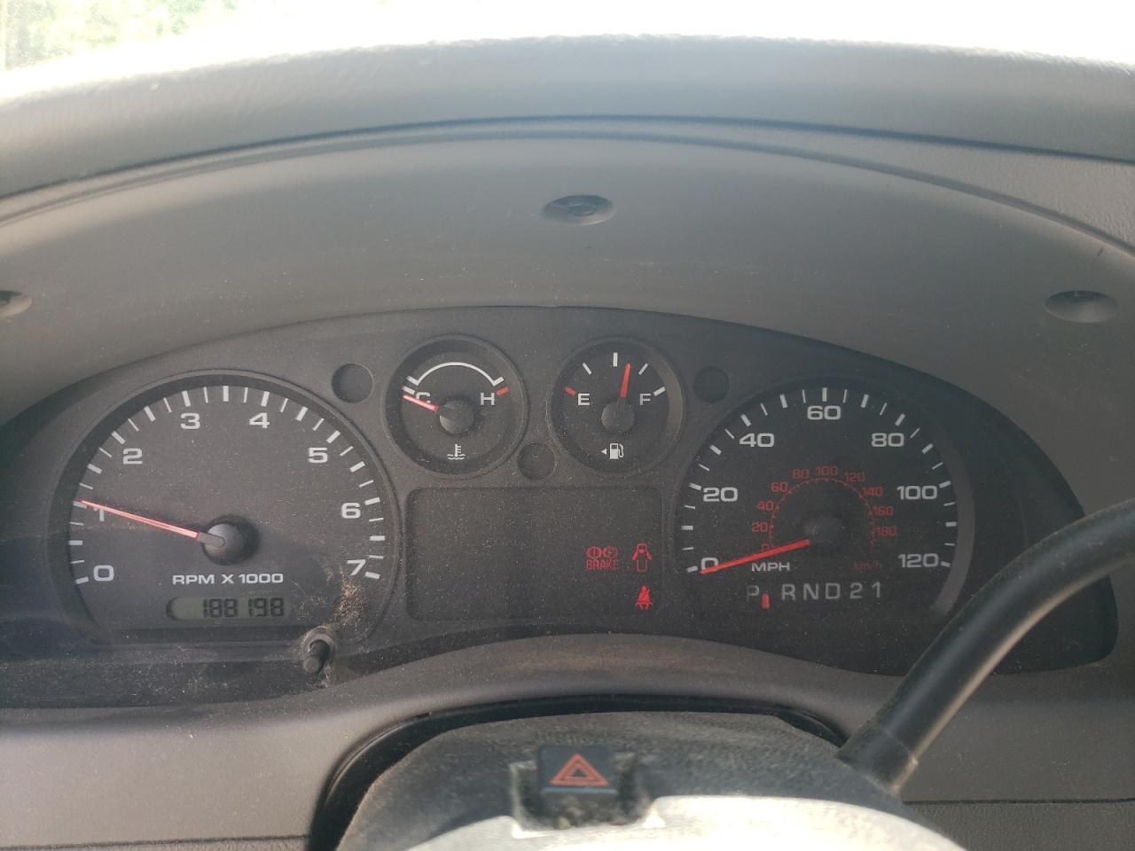 2011 Ford Ranger Super Cab VIN: 1FTLR4FE8BPA96984 Lot: 63492284