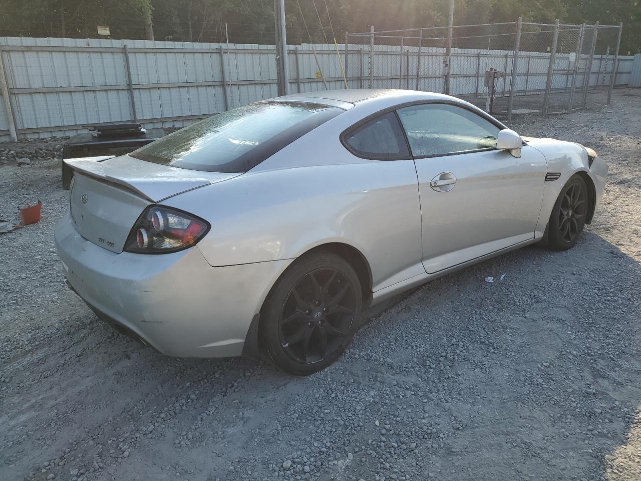 2008 Hyundai Tiburon Gt VIN: KMHHN66F08U288329 Lot: 63607754
