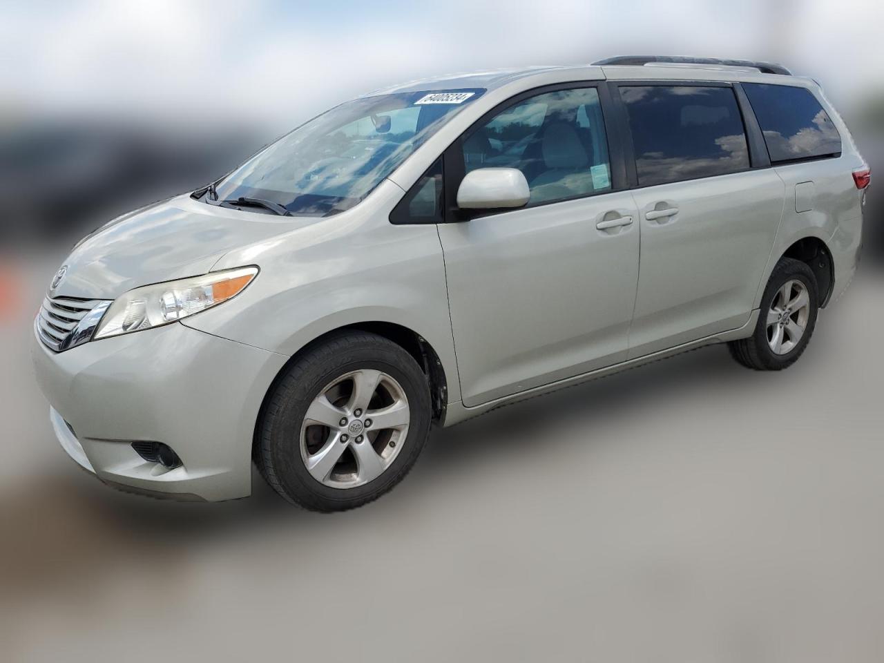 2017 Toyota Sienna Le VIN: 5TDKZ3DCXHS830871 Lot: 64005234