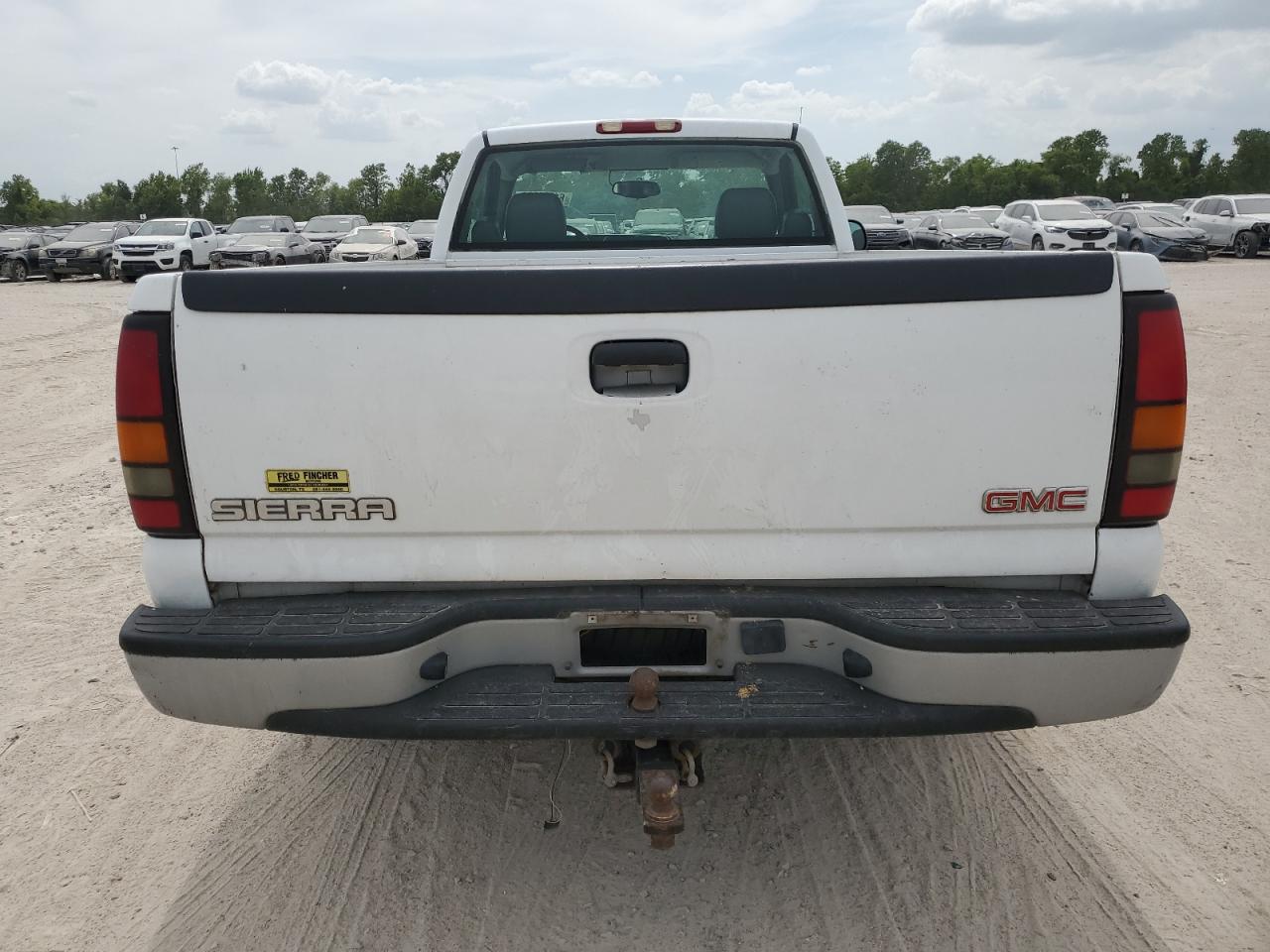 2004 GMC New Sierra C1500 VIN: 1GTEC14V24E254553 Lot: 61954994