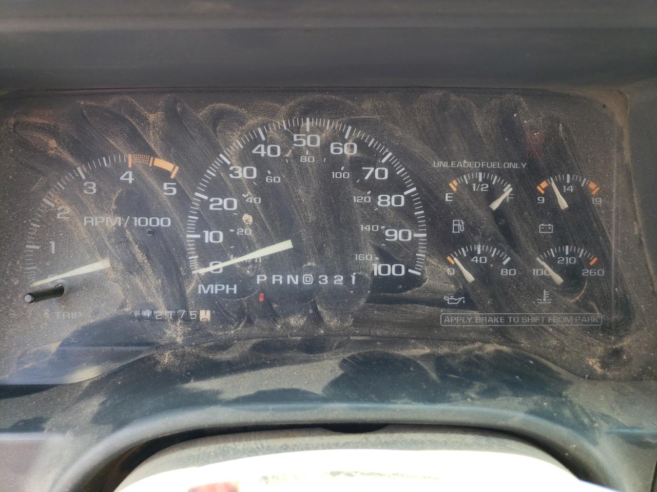 1995 Chevrolet Gmt-400 K2500 VIN: 1GCGK24K3SE130330 Lot: 63013734