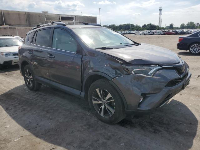 2T3RFREVXHW678390 | 2017 Toyota rav4 xle