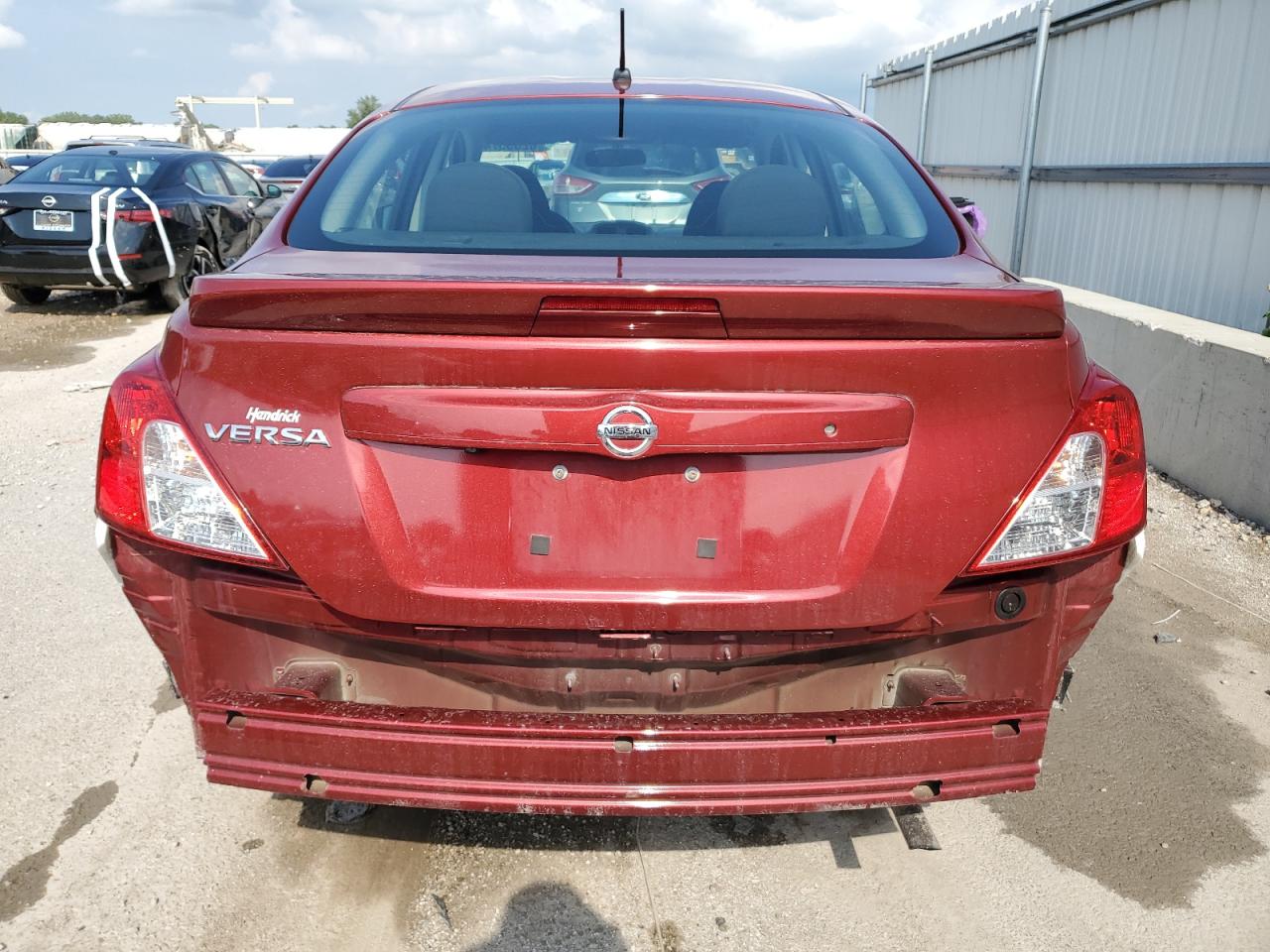 3N1CN7AP2KL844794 2019 Nissan Versa S