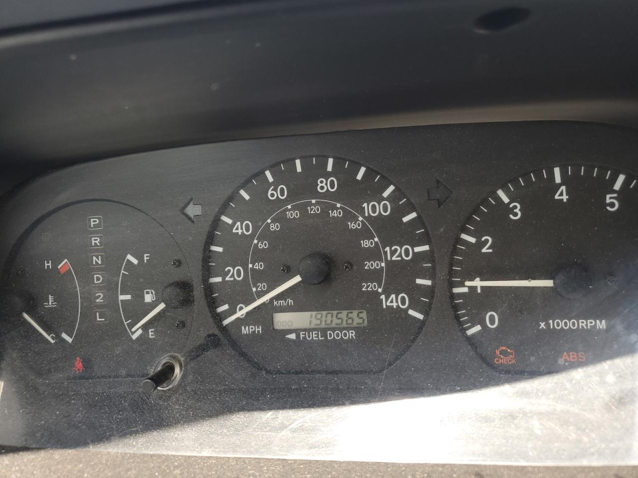 2000 Toyota Camry Le VIN: 4T1BF22K0YU956046 Lot: 60334464