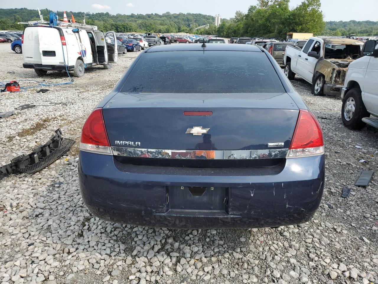 2008 Chevrolet Impala - Image 6