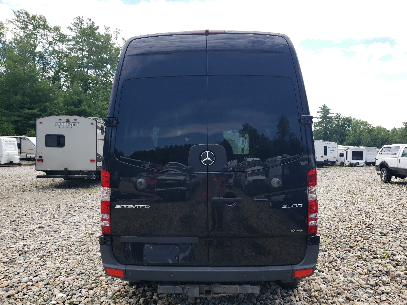 WD4FE7CDXHP574858 2017 Mercedes-Benz Sprinter 2500