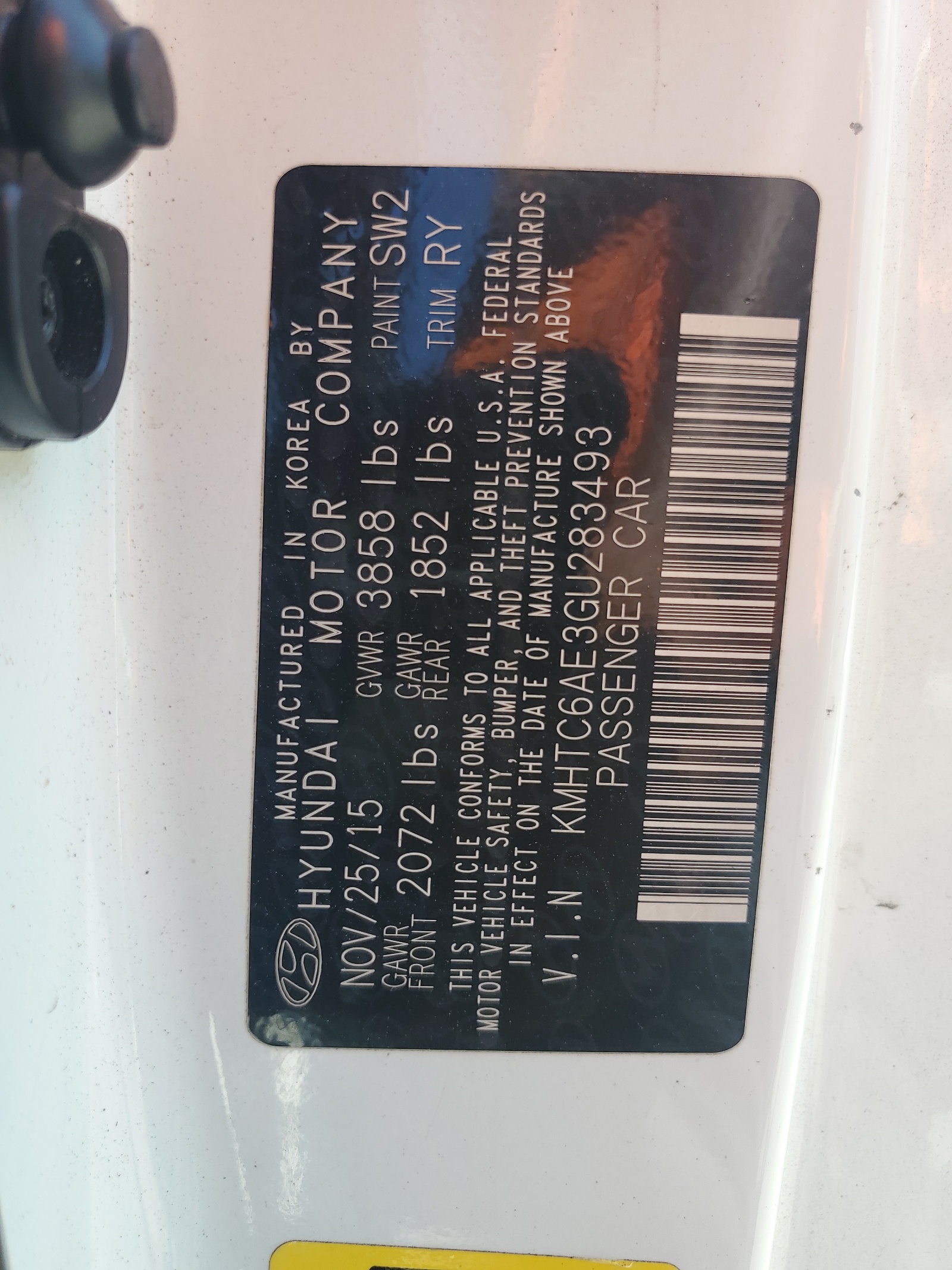 KMHTC6AE3GU283493 2016 Hyundai Veloster Turbo