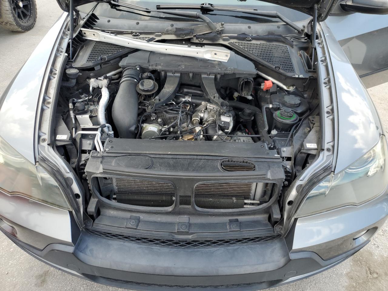 2010 BMW X5 xDrive35D VIN: 5UXFF0C51ALJ99865 Lot: 63773084