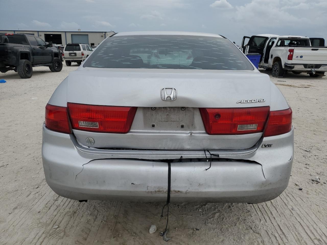 2005 Honda Accord Lx VIN: 1HGCM66335A075560 Lot: 63547854