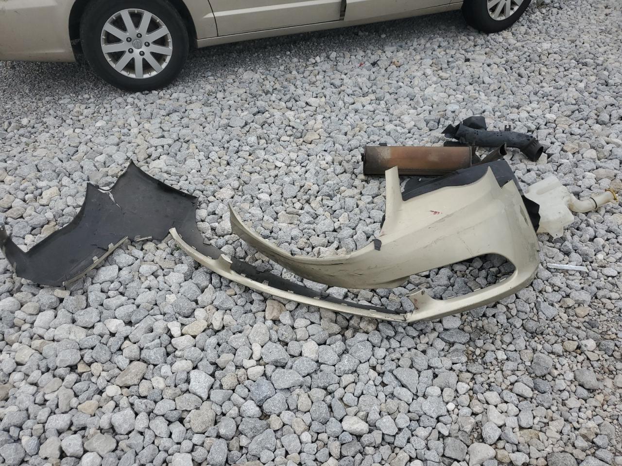 2015 Chrysler Town & Country Touring VIN: 2C4RC1BG9FR562511 Lot: 57513724