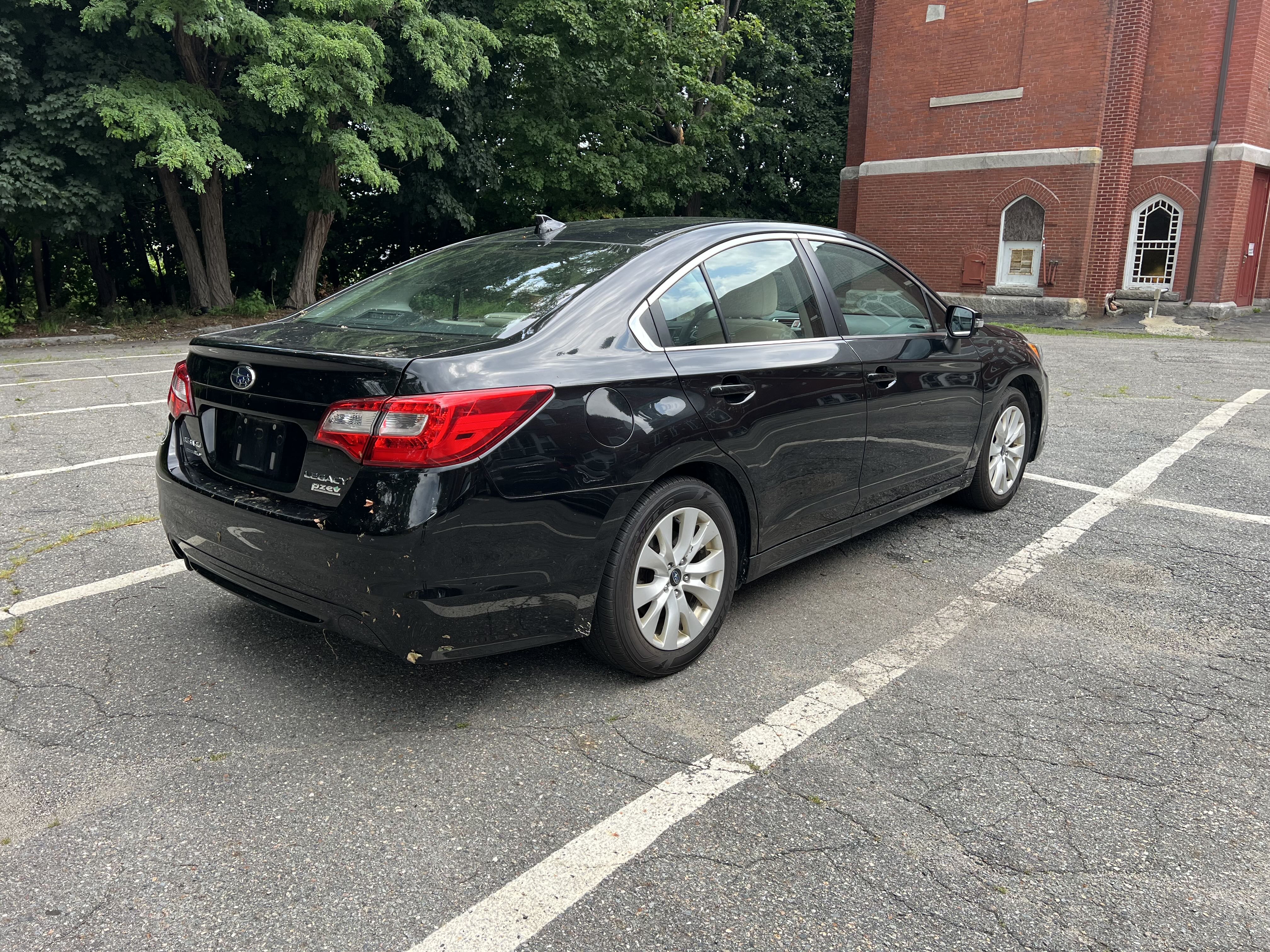 2016 Subaru Legacy 2.5I Premium vin: 4S3BNAH6XG3017874