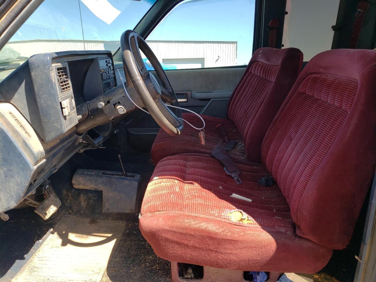 1993 Chevrolet Gmt-400 K1500 VIN: 2GCEK19Z6P1228297 Lot: 61751334