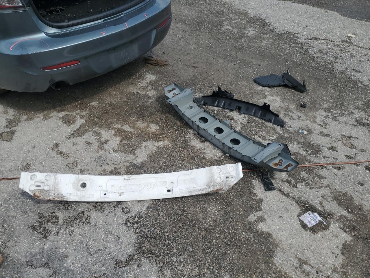 2012 Mazda 3 I VIN: JM1BL1UF1C1556305 Lot: 64579624