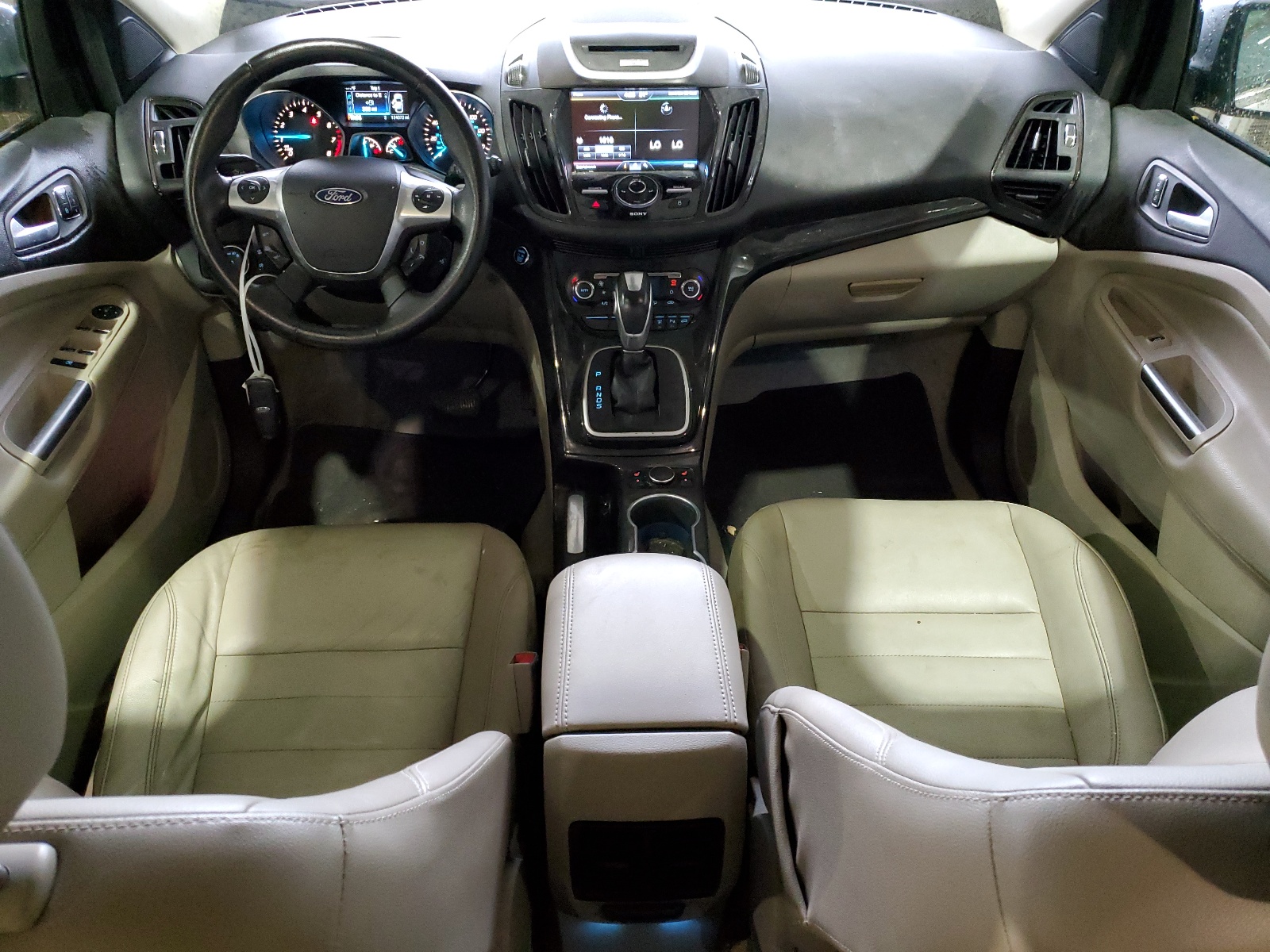 1FMCU9J90EUB83091 2014 Ford Escape Titanium